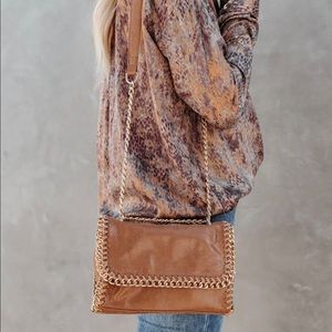 Gleam chain crossbody bag✨